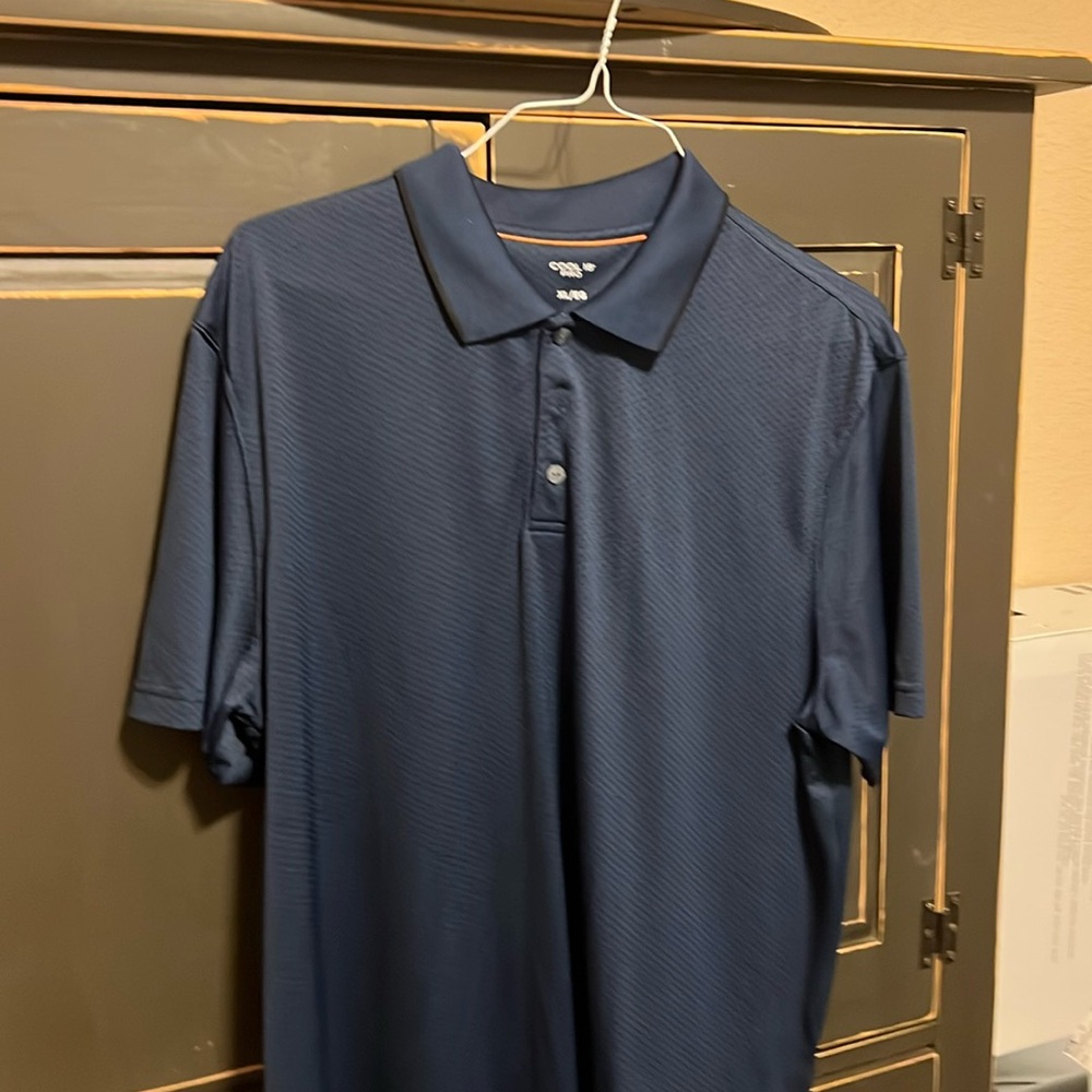 Call 18 Pro navy blue with black dashes, collared shirt